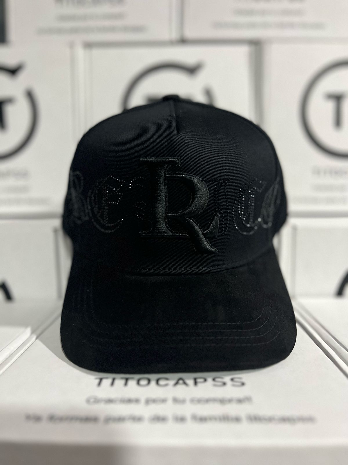 Gorra Luis R